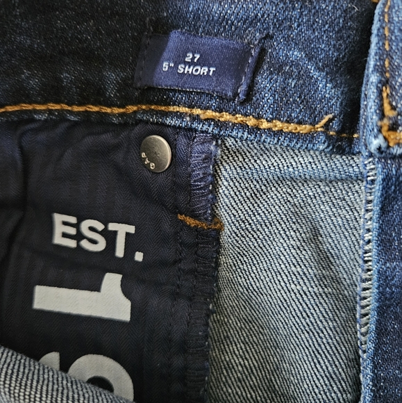 Cuffed Denim Shorts size 27. - Picture 4 of 4